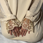 Robe de prière en dentelle beige