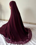 Robe de prière bordeaux