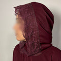 Robe de prière en dentelle bordeaux