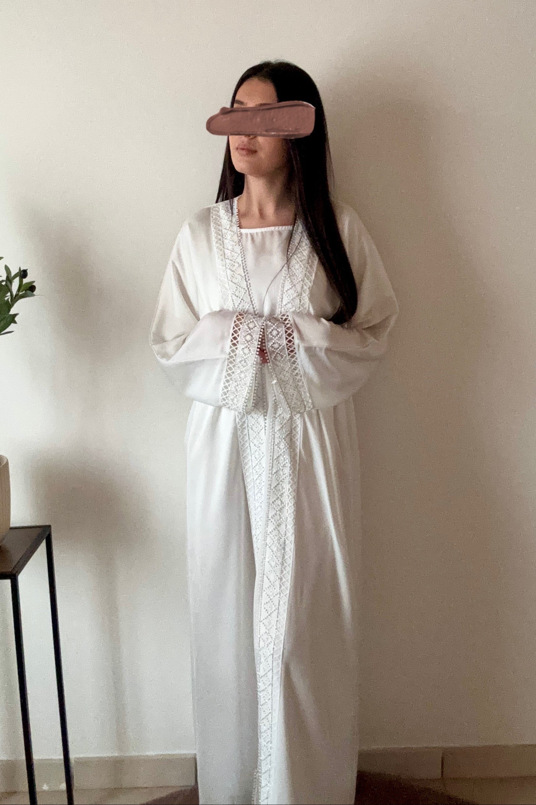 Abaya Inaya